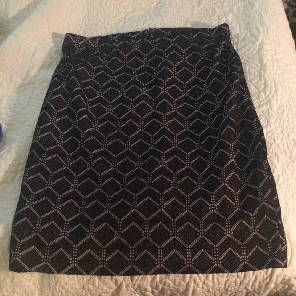 The limited pencil skirt